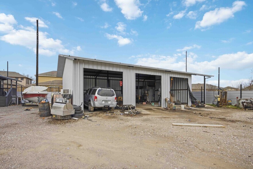 More Photos Of 2902 Washington Dr, Houston Land For Sale