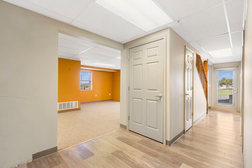 More Photos Of 771 E HWY 54, Camdenton Office For Sale