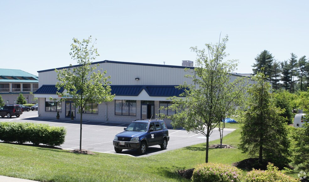 More Photos Of 2902-2906 Back Acre Cir, Mount Airy Flex For Lease