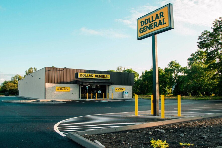 More Photos Of 211 Church St, Lewiston Freestanding For Sale