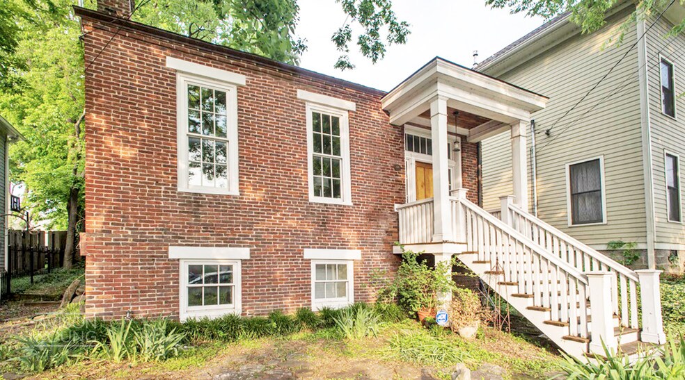 More Photos Of 1406 5th Ave N, Nashville Office For Sale