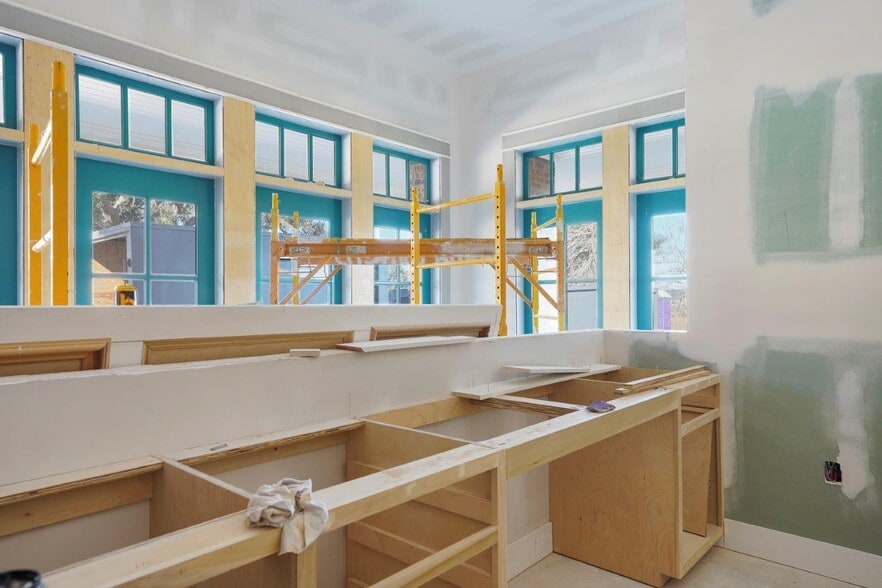 More Photos Of 5656 Nelson Rd, Lake Charles Unknown For Lease