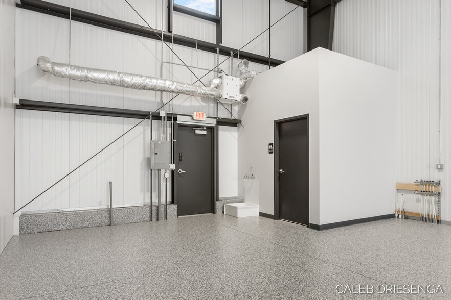 More Photos Of 460 Cleveland Ave, Holland Self Storage For Sale