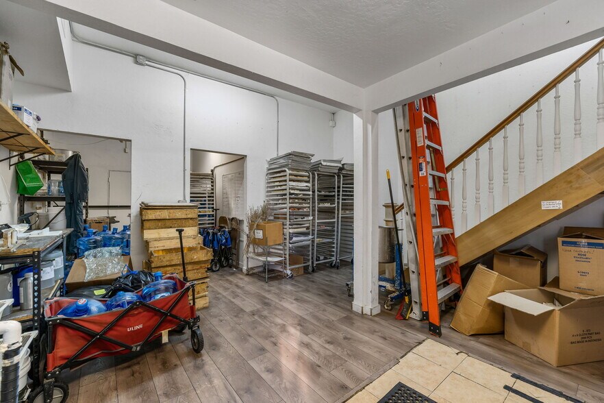 More Photos Of 435 Main St, Placerville Storefront For Sale