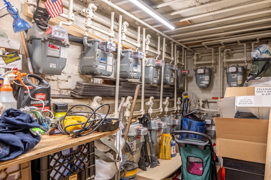 More Photos Of 118-16 91st Ave, Richmond Hill Apartments For Sale