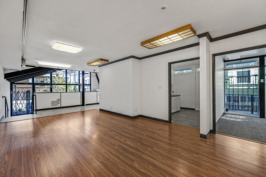 More Photos Of 4319 Piedmont Ave, Oakland Storefront Retail Office For Lease