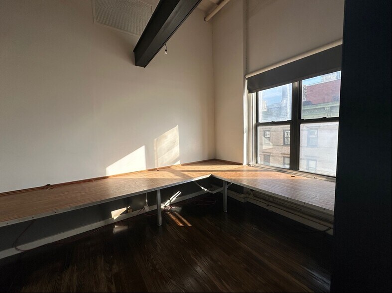More Photos Of 69 Orchard St, New York Loft Creative Space For Lease