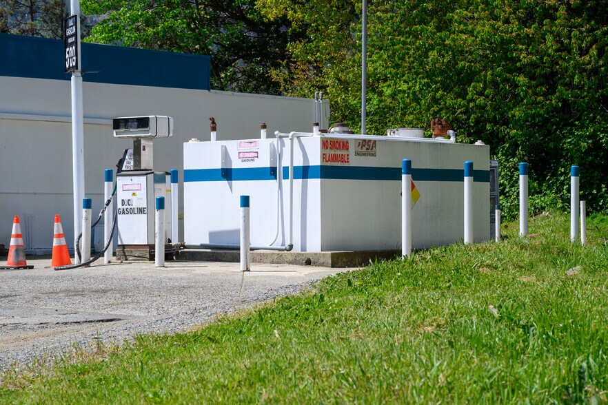 More Photos Of 70 Steiner Flat Rd, Douglas City Convenience Store For Sale