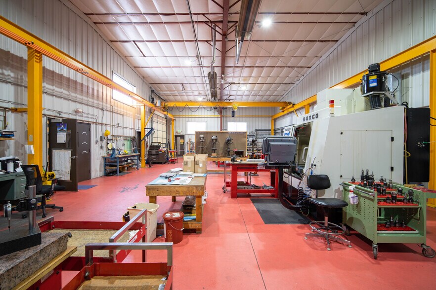 Primary Photo Of 733 S Bowen St, Longmont Warehouse For Lease