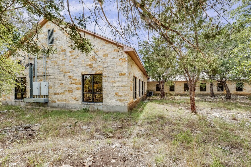 More Photos Of 375 King Rea, Georgetown Lodge Meeting Hall For Sale