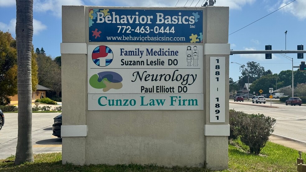 More Photos Of 1881-1891 SE Port St Lucie Blvd, Port Saint Lucie Medical For Lease
