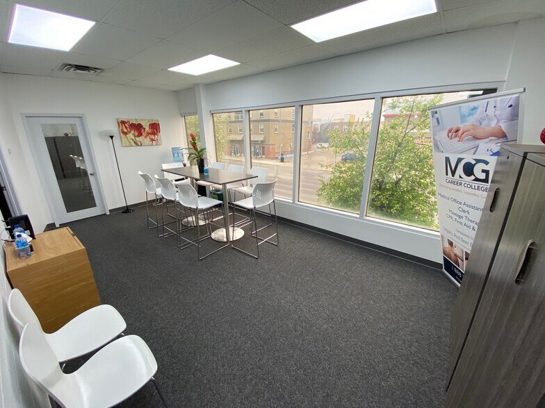 More Photos Of 4806 Av 51, Red Deer Office For Sale