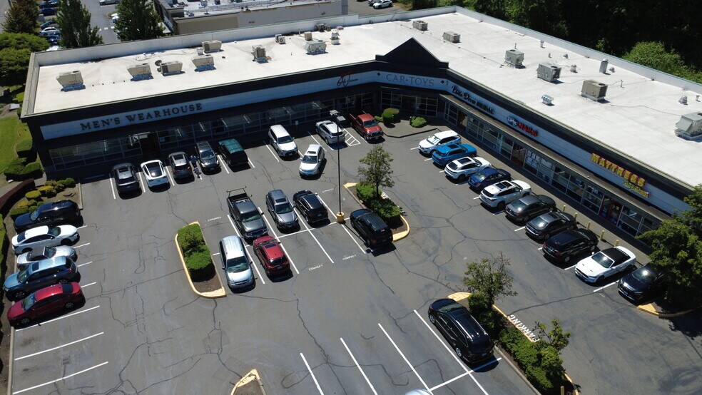 More Photos Of , Tukwila General Retail For Sale