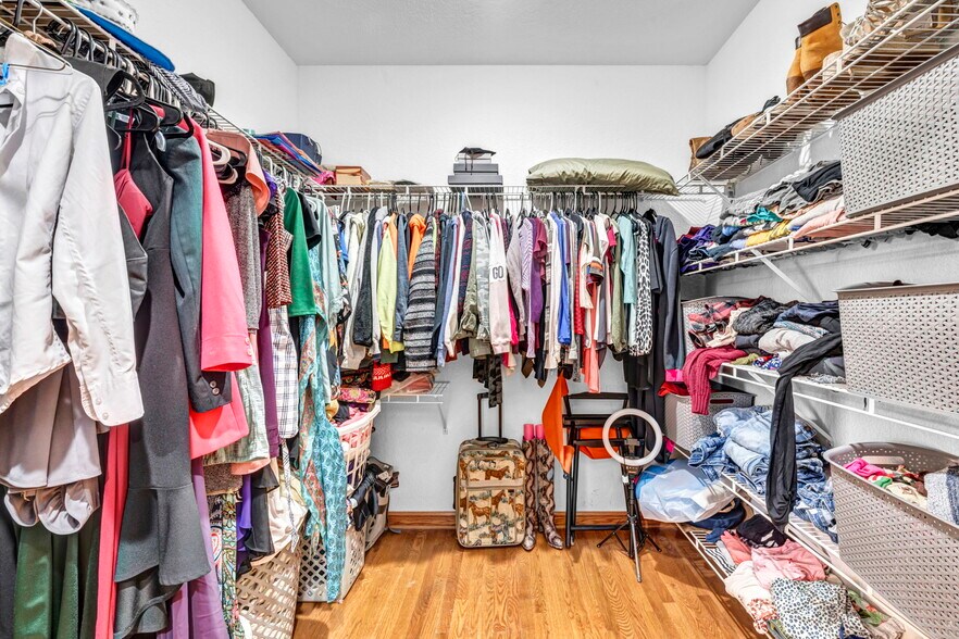 More Photos Of 16449 S Boone Rd, Columbia Station Specialty For Sale