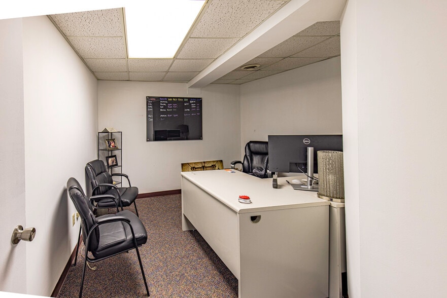 More Photos Of 417 Main St, Bangor Office For Lease