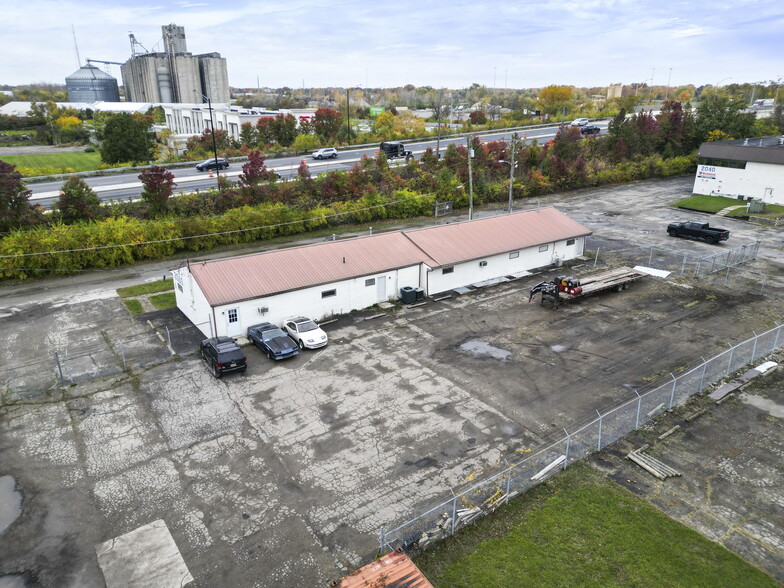 More Photos Of 2040 S Hamilton Rd, Columbus Distribution For Sale