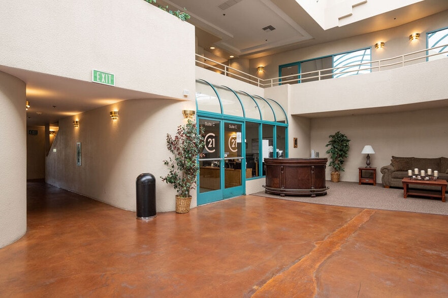 More Photos Of 605 Standiford Ave, Modesto Office For Lease