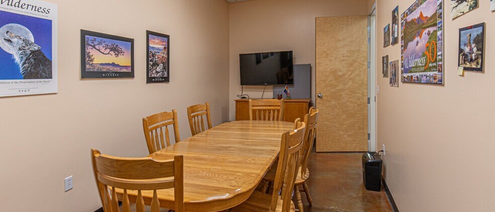 More Photos Of 555 Rivergate Ln, Durango Office For Sale