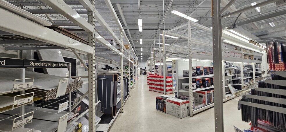 More Photos Of 2267 S Townsend Ave, Montrose Department Store For Sale