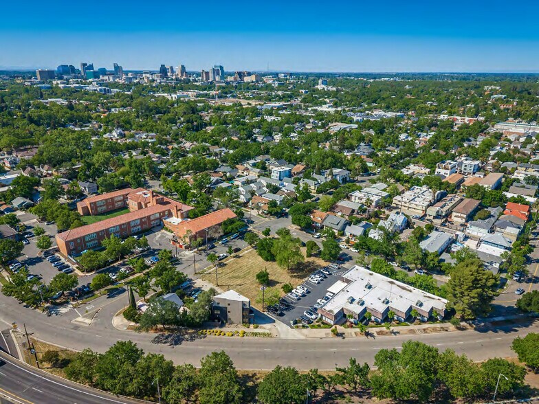 More Photos Of 2700 V St, Sacramento Land For Sale