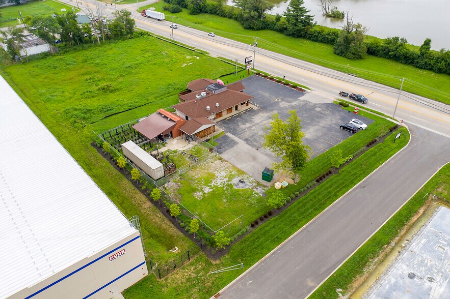 More Photos Of 6006 Shepherdsville Rd, Louisville Restaurant For Sale