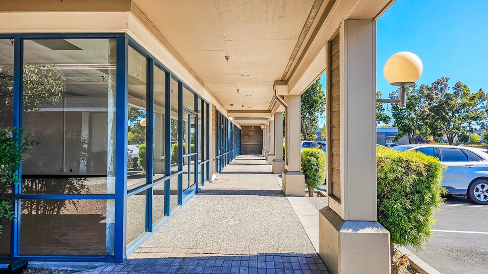 More Photos Of 1500 Oliver Rd, Fairfield General Retail For Lease