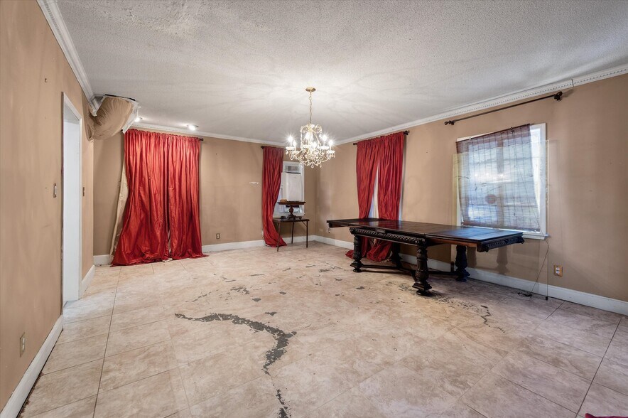 More Photos Of 565 Savannah Hwy, Charleston Office Residential For Sale