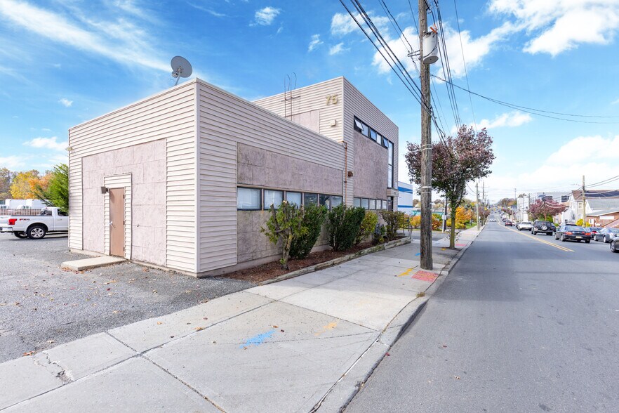 More Photos Of 75A New Brunswick Ave, Perth Amboy Office For Lease
