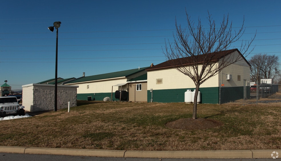 More Photos Of 5733 Buckeystown Pike, Frederick Warehouse For Lease