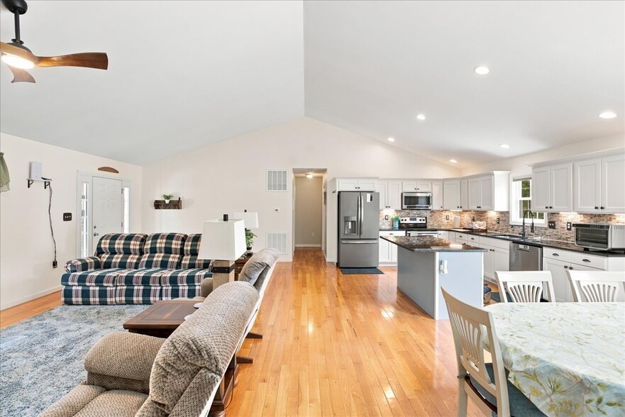 More Photos Of 1309 Redland Rd, Cross Junction Winery Vineyard For Sale
