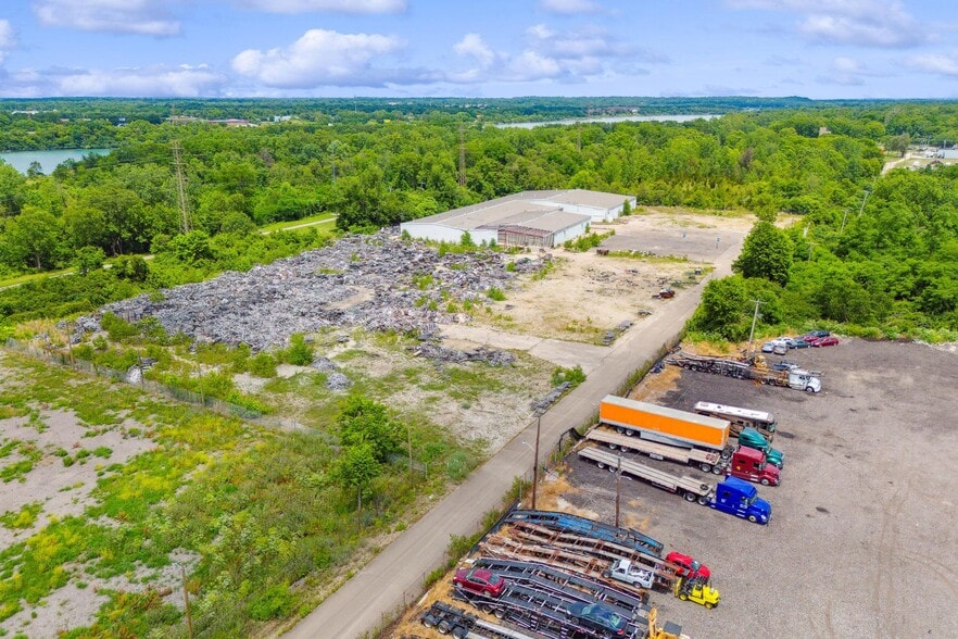 More Photos Of 724 N Irwin St, Dayton Warehouse For Sale