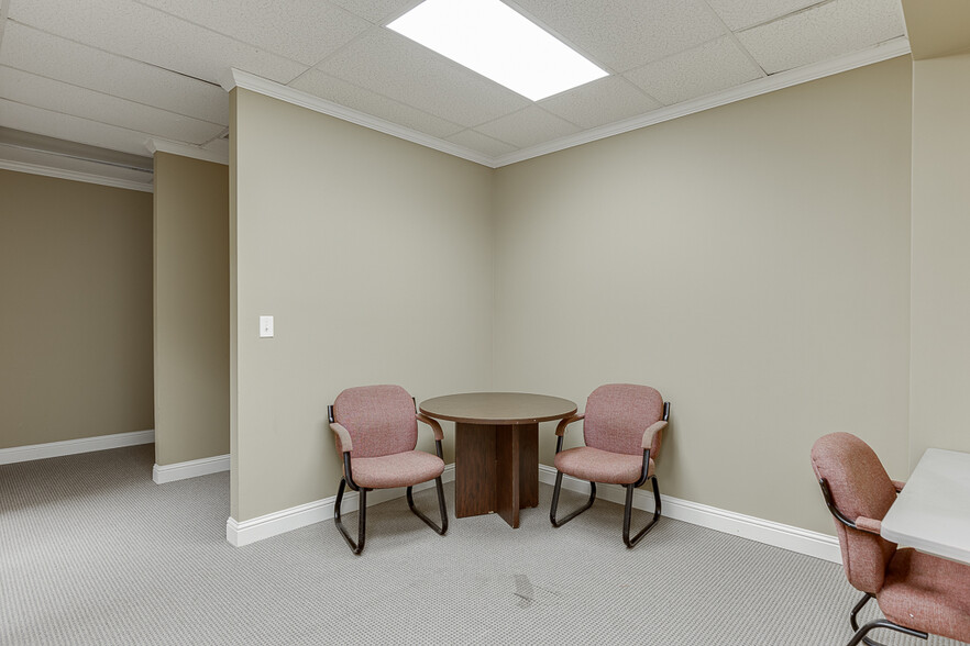 More Photos Of 743 Church St, Buford Office For Sale