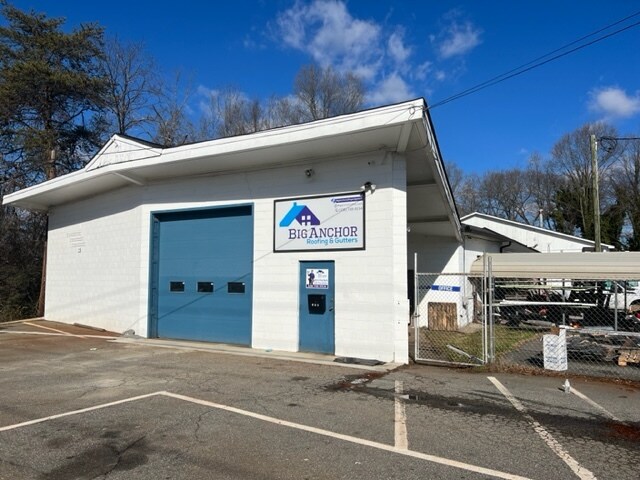 More Photos Of 179 Waughtown St, Winston-Salem Warehouse For Sale