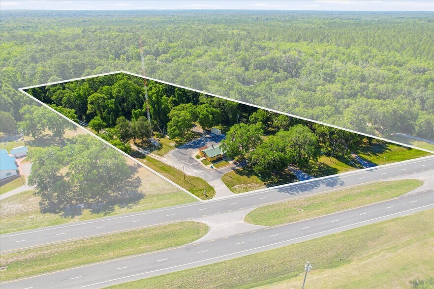 More Photos Of 18150 SE 72 Ave, Inglis Office For Sale