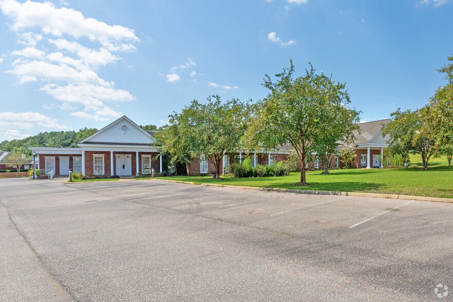More Photos Of 3409 W Main St, Dothan Funeral Home For Sale