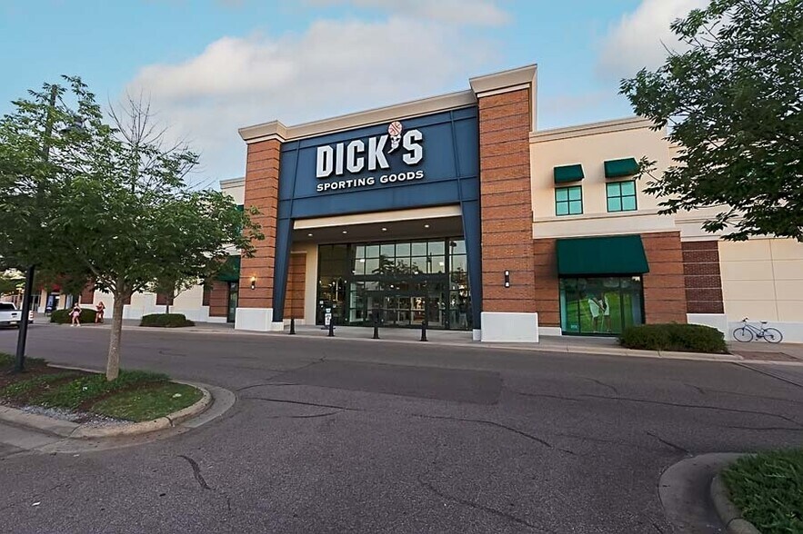 More Photos Of 144-277 Market St, Flowood Storefront For Lease