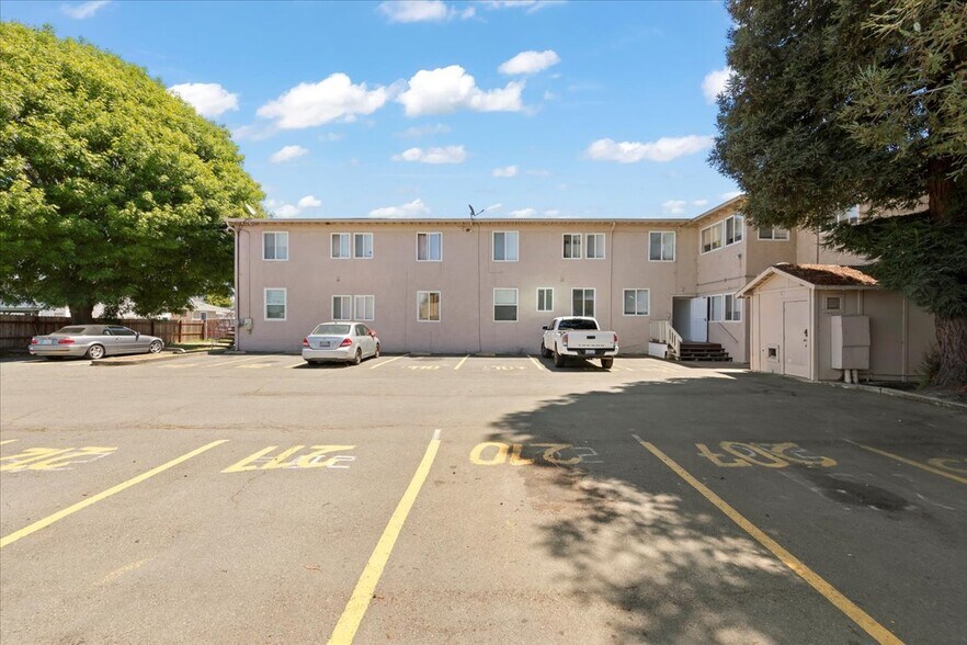 Primary Photo Of 2520 Ohio Ave, Richmond Apartments For Sale