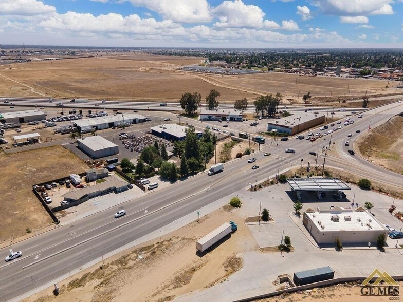 More Photos Of 1575 Olive Dr, Bakersfield Rehabilitation Center For Sale