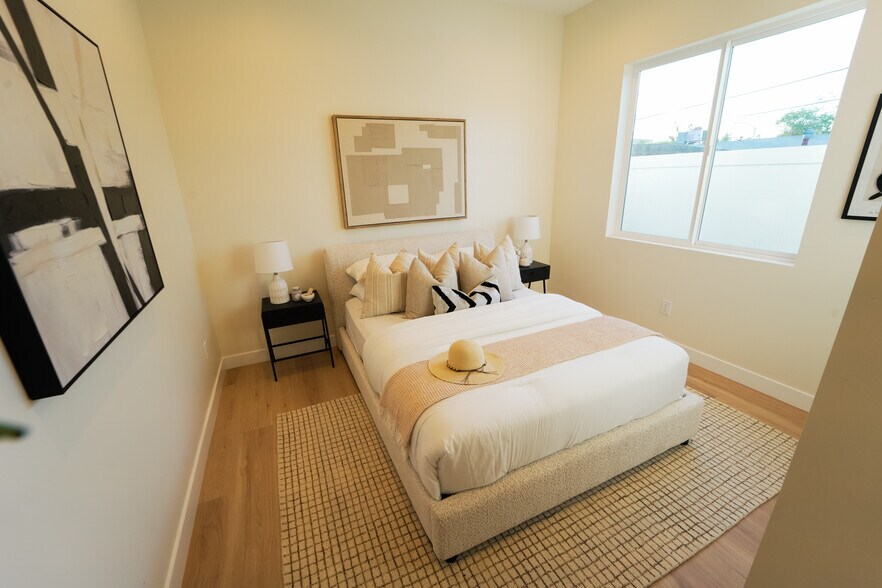 More Photos Of 630 N Juniper St, Escondido Apartments For Sale