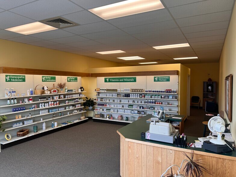 More Photos Of 603 Milner Dr, Greensboro General Retail For Lease