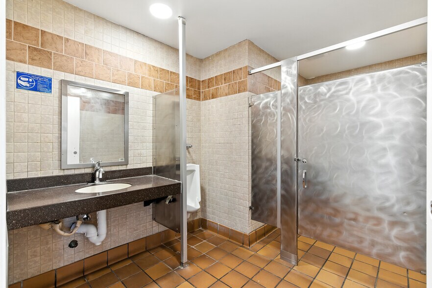 More Photos Of 4355 Sonoma Blvd, Vallejo Restaurant For Lease