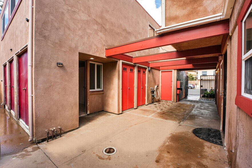 More Photos Of 165 20th St, San Diego Apartments For Sale