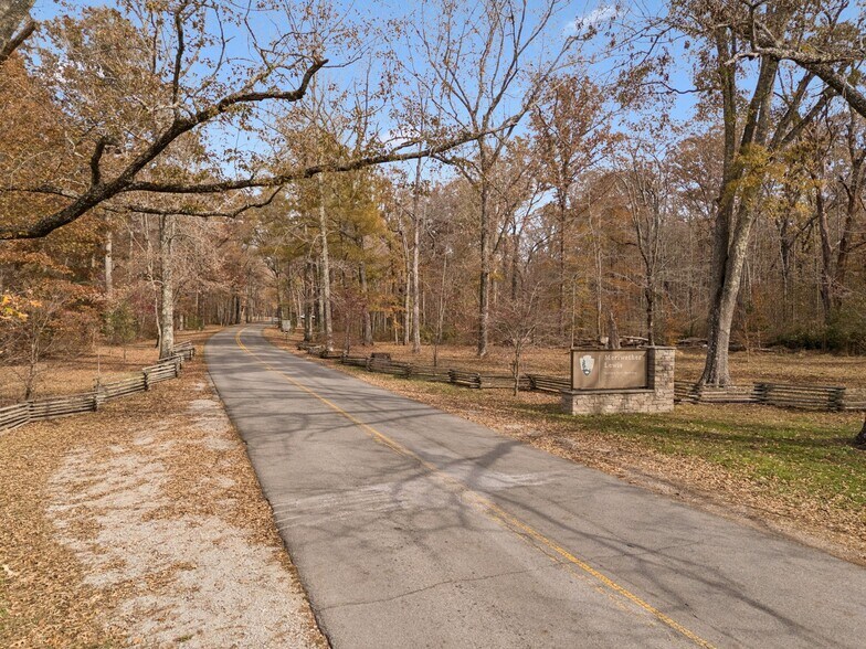 More Photos Of 3158 Summertown Hwy, Summertown Hotel For Sale
