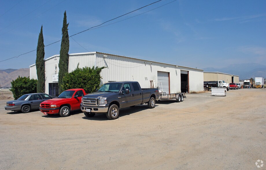 More Photos Of 1300 N Juanita St, Hemet Service For Lease