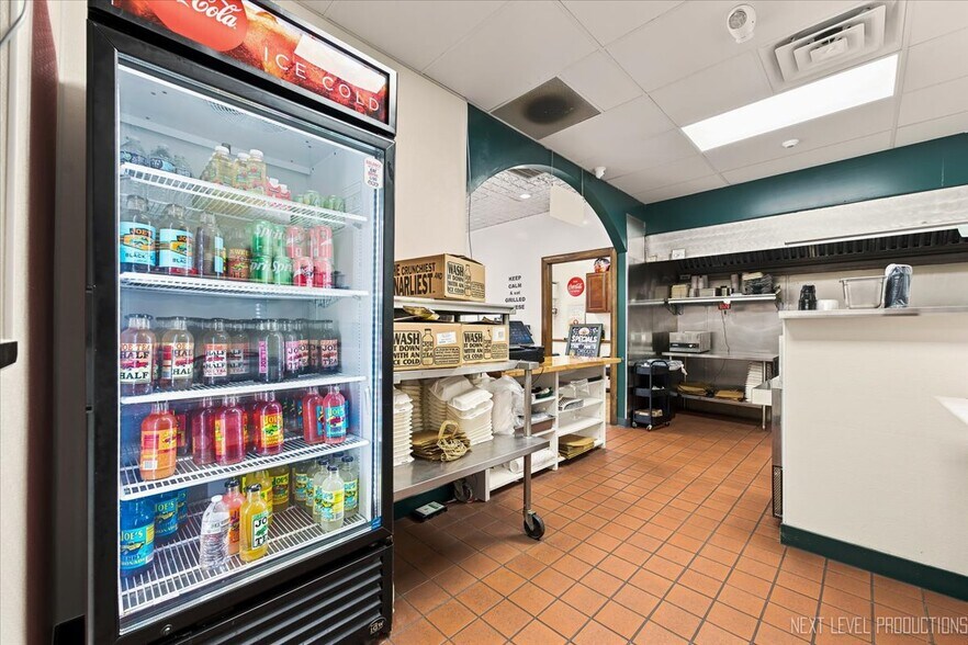 More Photos Of 227 W Wilson St, Batavia Restaurant For Sale