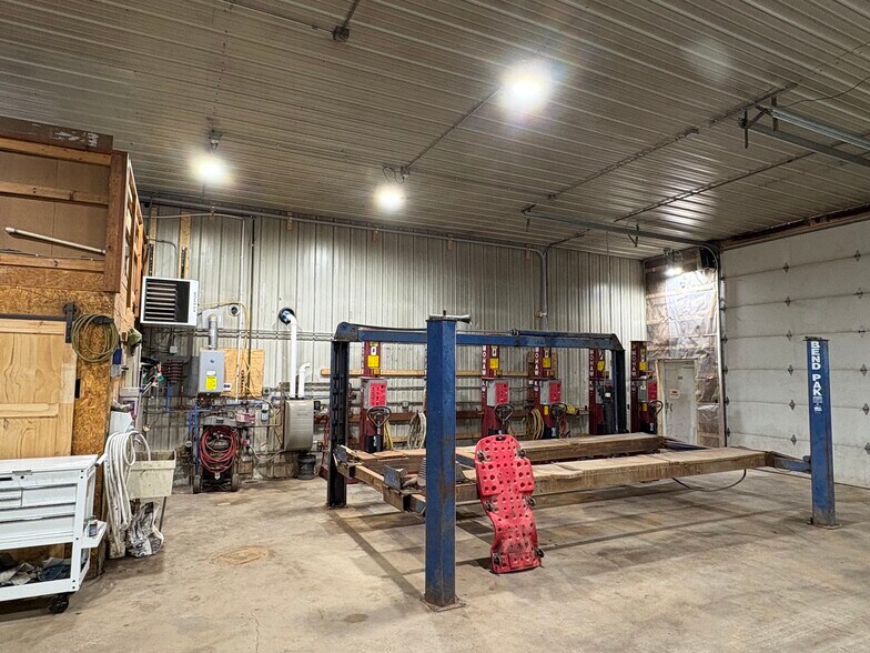 More Photos Of 1325 29th St, Cloquet Industrial For Sale