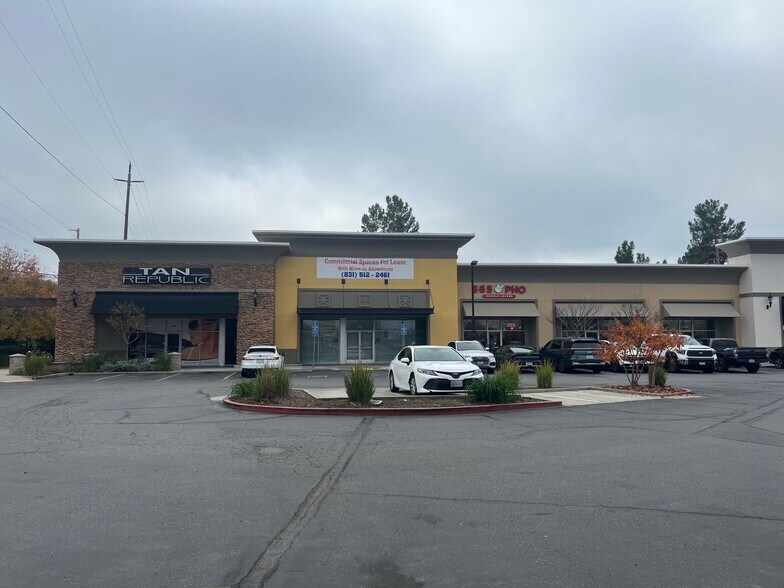 More Photos Of 960-961 Dana Dr, Redding Storefront Retail Office For Lease