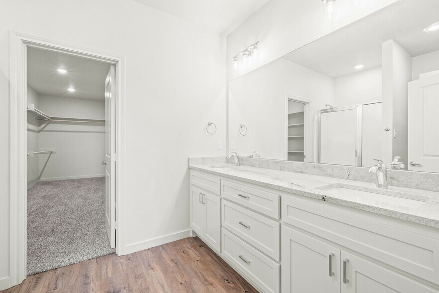 More Photos Of 10911 Albany Ave, Lubbock Specialty For Sale