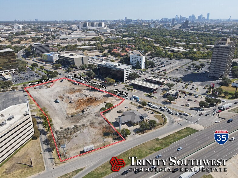 Primary Photo Of 1241 W Mockingbird Ln, Dallas Land For Sale
