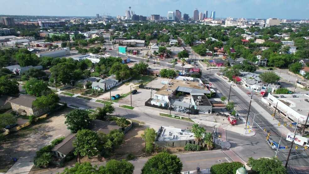 More Photos Of 601 E Ashby Pl, San Antonio Restaurant For Lease